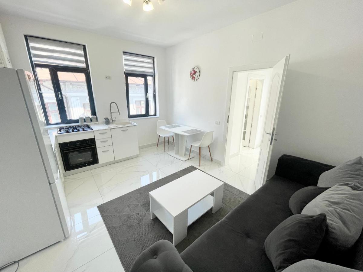Apartment Bliss 1 *