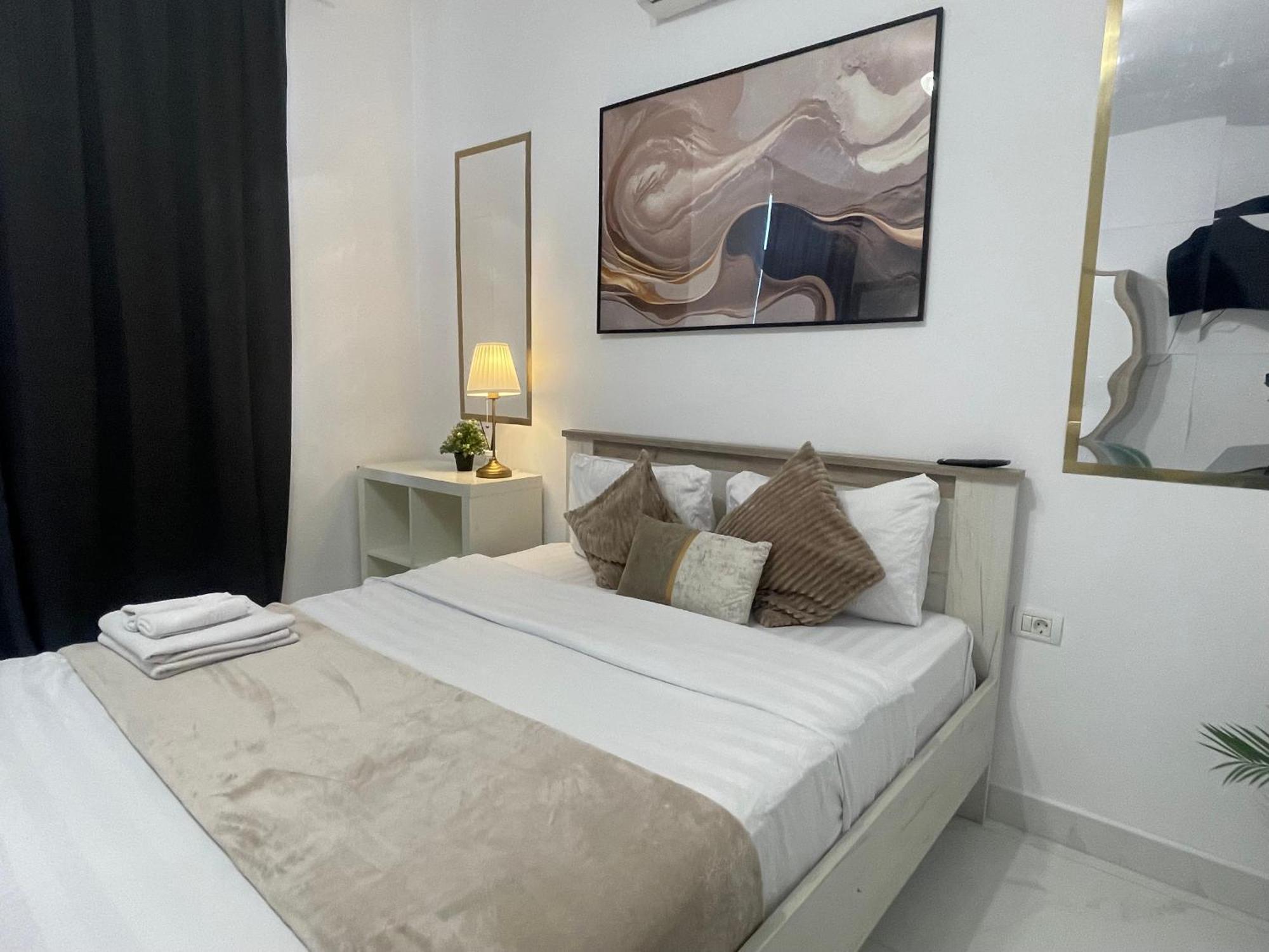Apartment Bliss 1 *